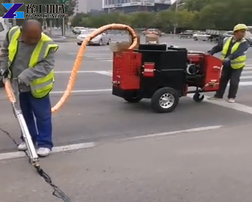 road crack sealing machine operation