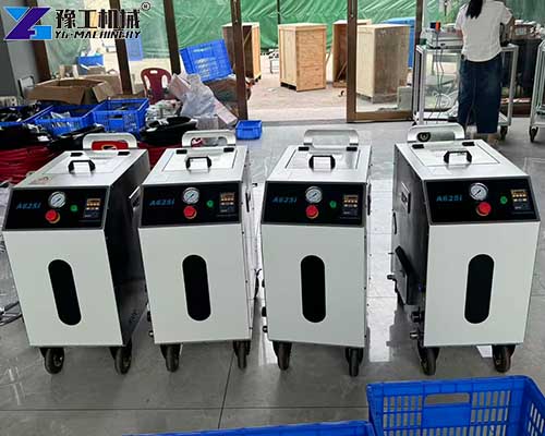 dry ice cleaner at factory